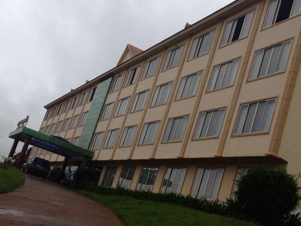 סן מונורום Mondulkiri Hotel מראה חיצוני תמונה