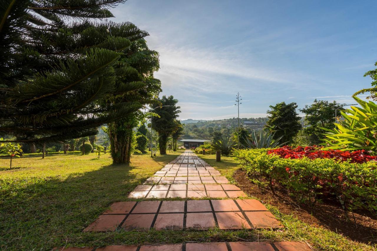 סן מונורום Mondulkiri Hotel מראה חיצוני תמונה